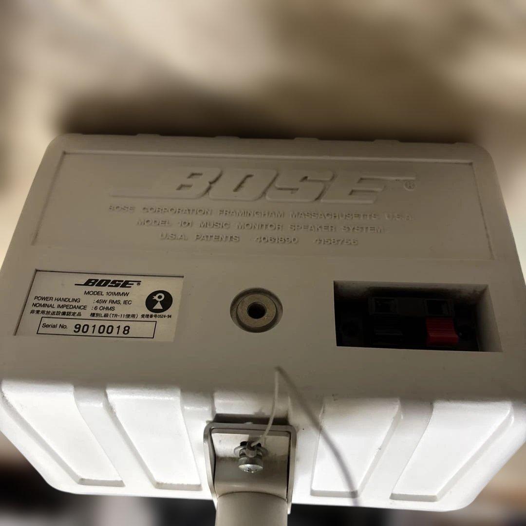 ミ*ズ様 BOSE　スピーカー　101MMW　ペア　天吊金具付き　ホワイト 白