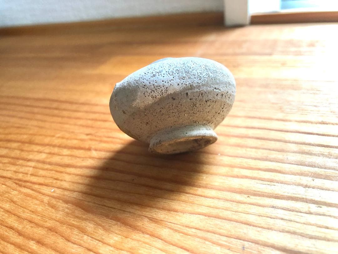 【タイ・骨董】宋胡録（スンコロク）白釉 小壺（1301年~1600年）