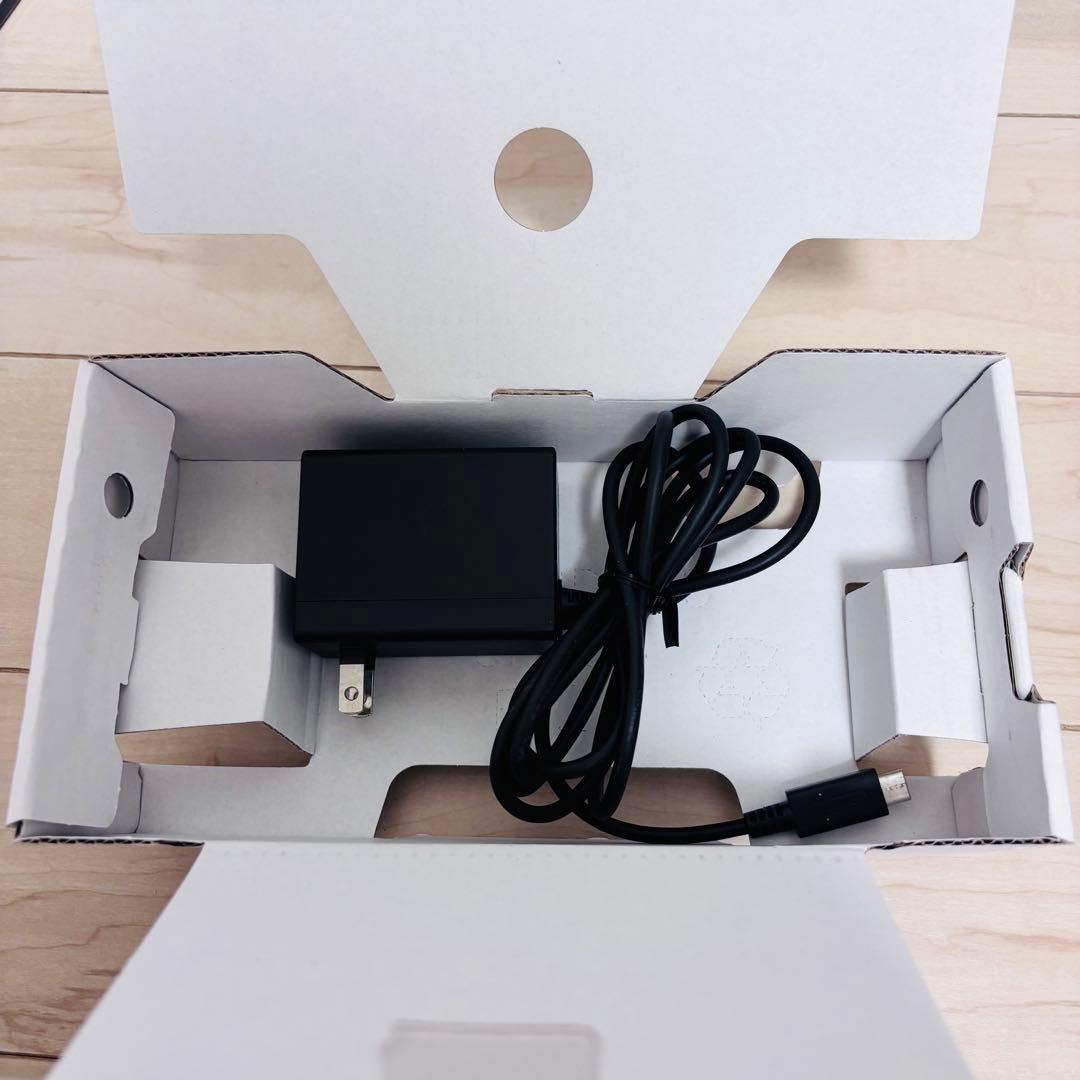 【未使用に近い】2025年10月購入　Nintendo Switch 本体グレー