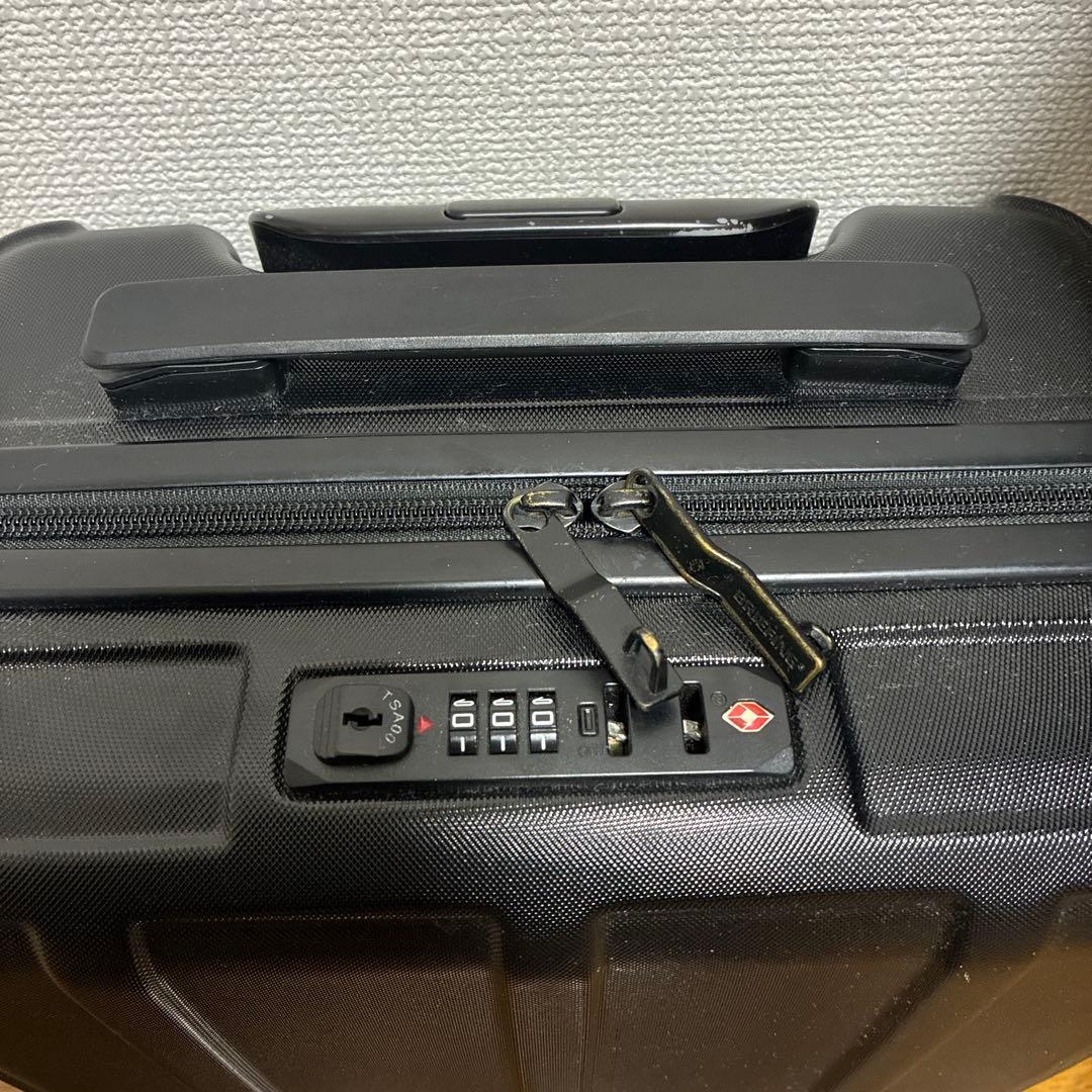 BRIEFING ブリーフィング　ブラック キャリーケース　スーツケース　22L