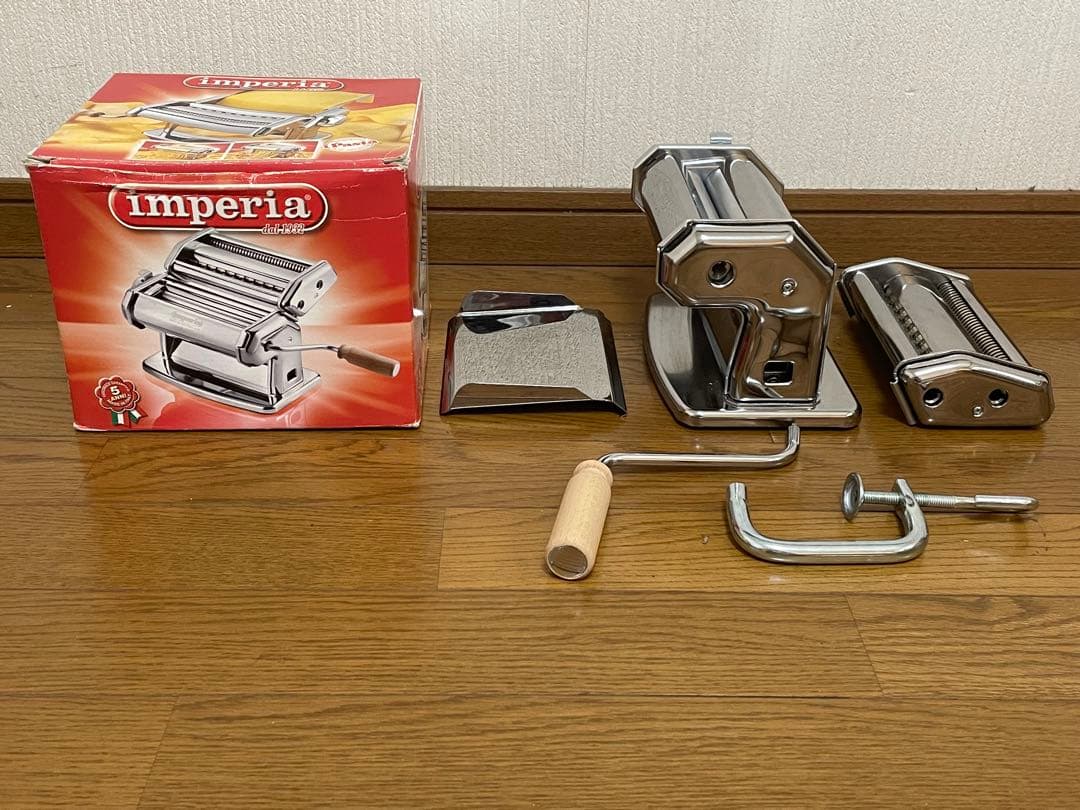 IMPERIAパスタマシーン未使用 取説説明書20レシピ付 ラビオリカッター付