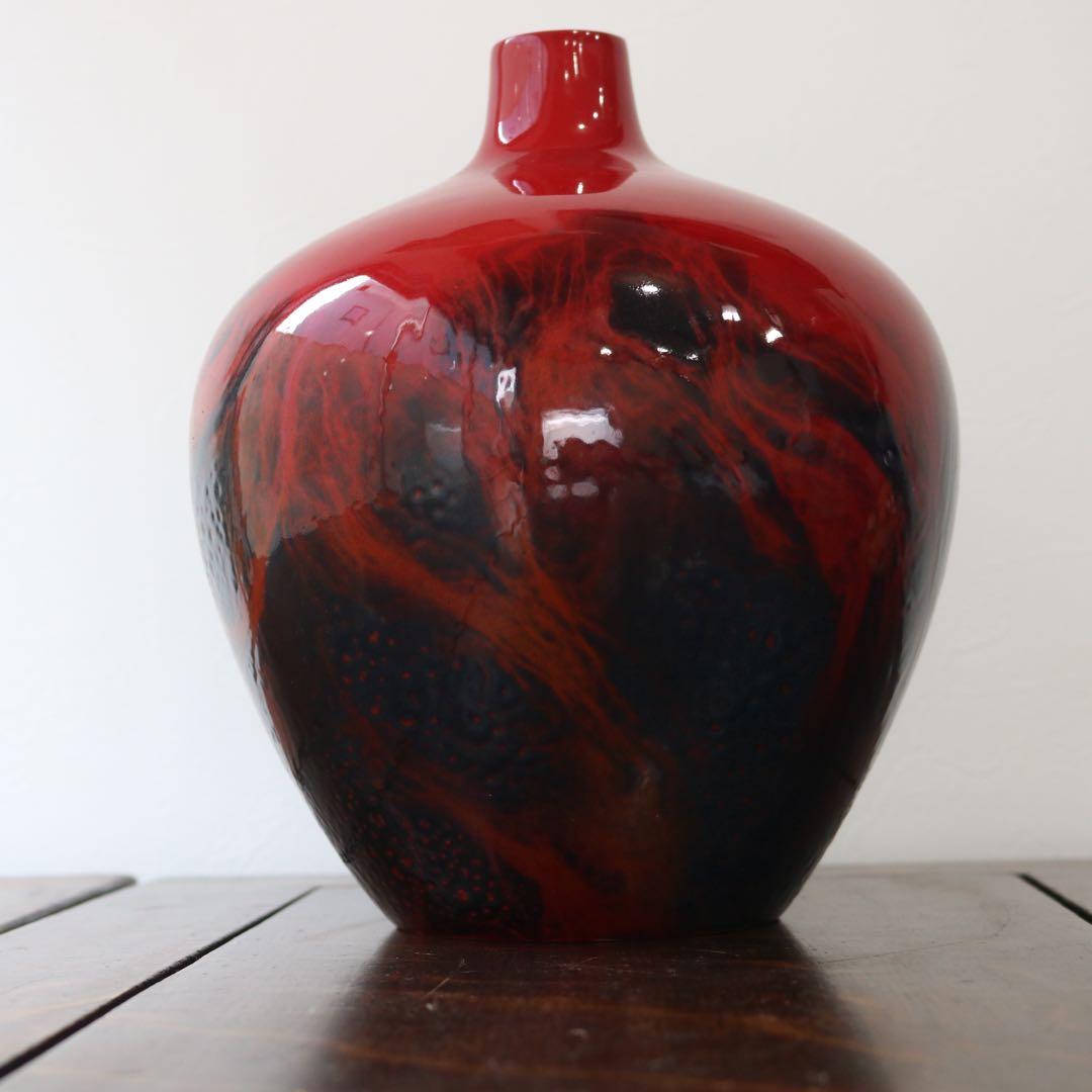 真紅の存在感たるや、英国ロイヤルドルトン ルージュフランベ　花瓶フラワーベース赤