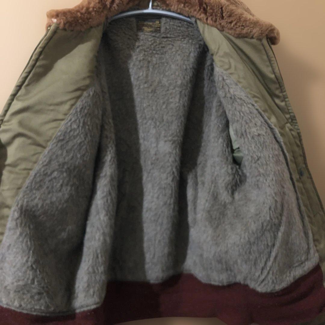 Buzz Rickson's B-10 赤リブ