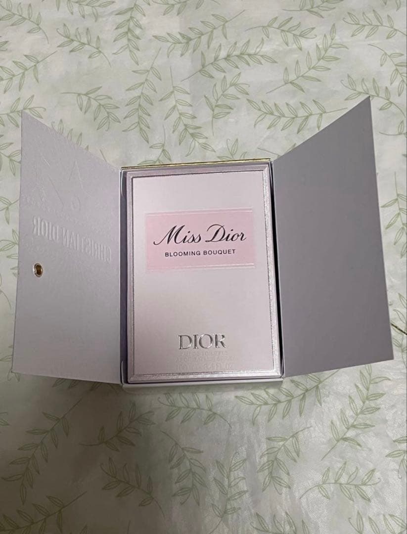 ミス ディオール ブルーミング ブーケ 100mL (オードゥ トワレ)ホリデー