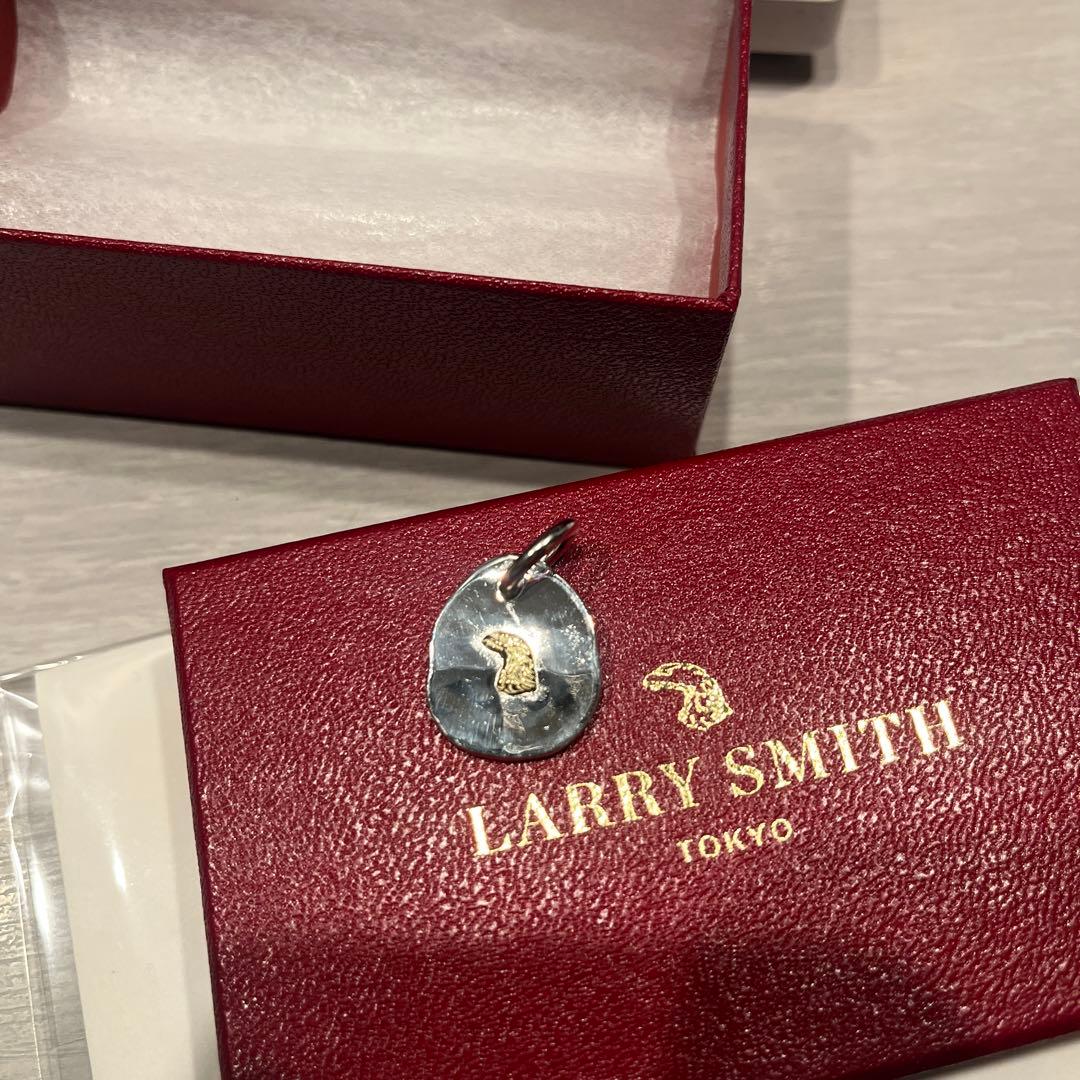 アクセサリー LARRY SMITH 18K EAGLE POINT MEDAL -S-