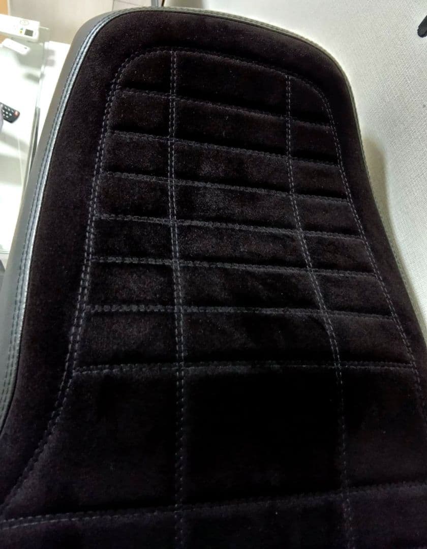 Z750GP　シート　低反発　ゲルザブ加工済　アルカンターラ　スエード　極美品