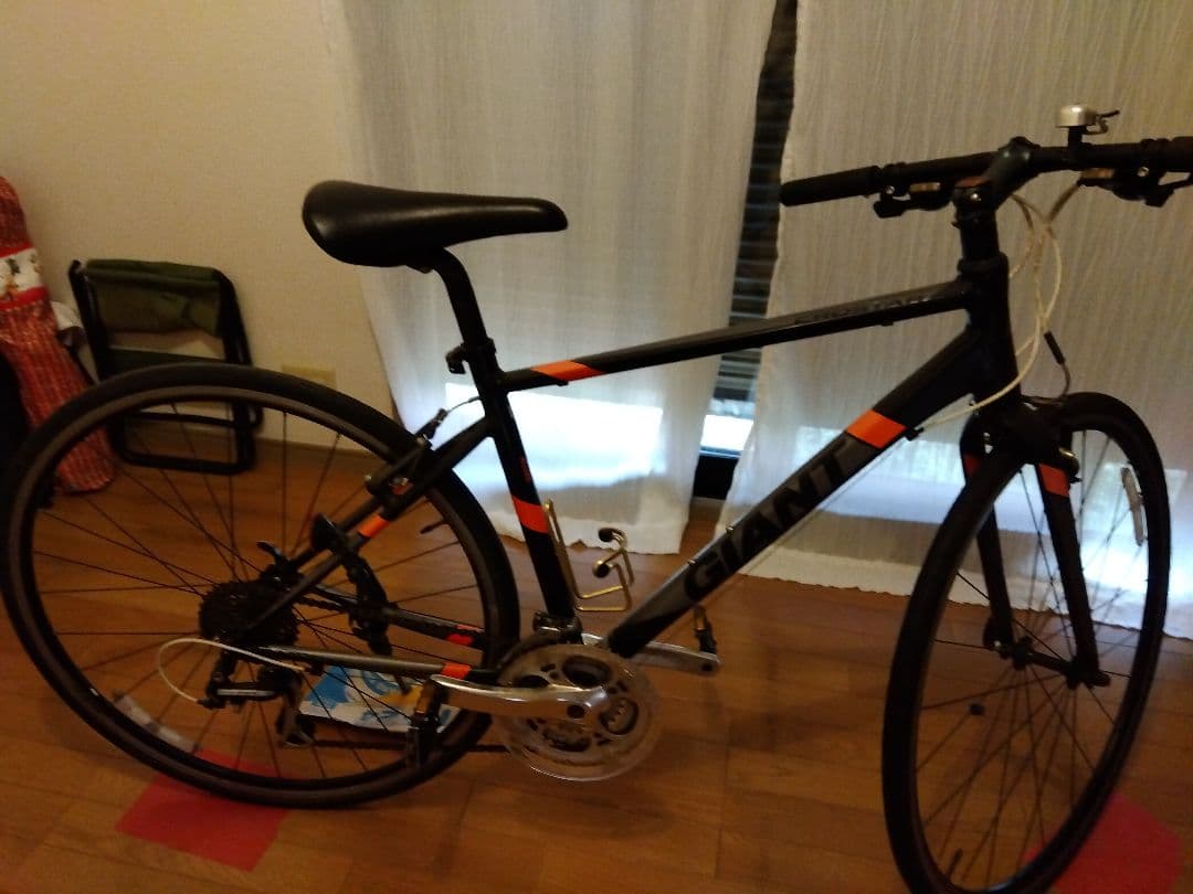 GIANT クロスバイク CROSTAR ブラック/オレンジ