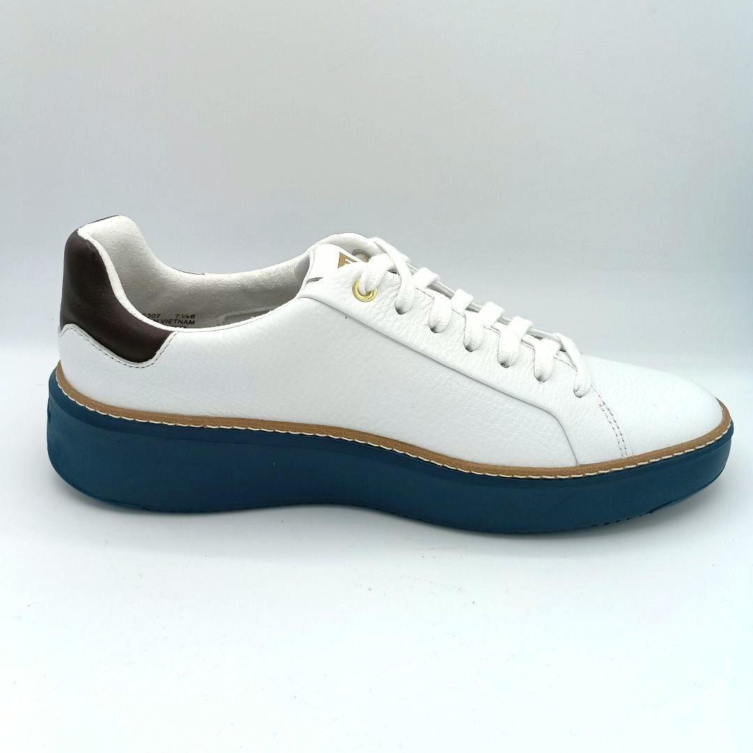 人気モデル【コールハーン】スニーカー 超軽量 グランドプロトップスピン 厚底