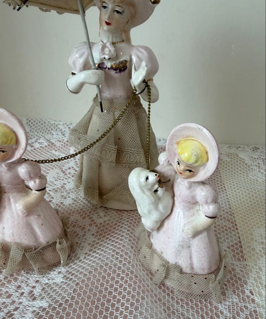 米国アンティーク 親子人形 傘と犬 陶器 フィギュリン