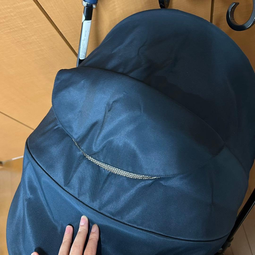 【美品 】アップリカ ベビーカー ラクーナクッションAB レザー調ハンドル