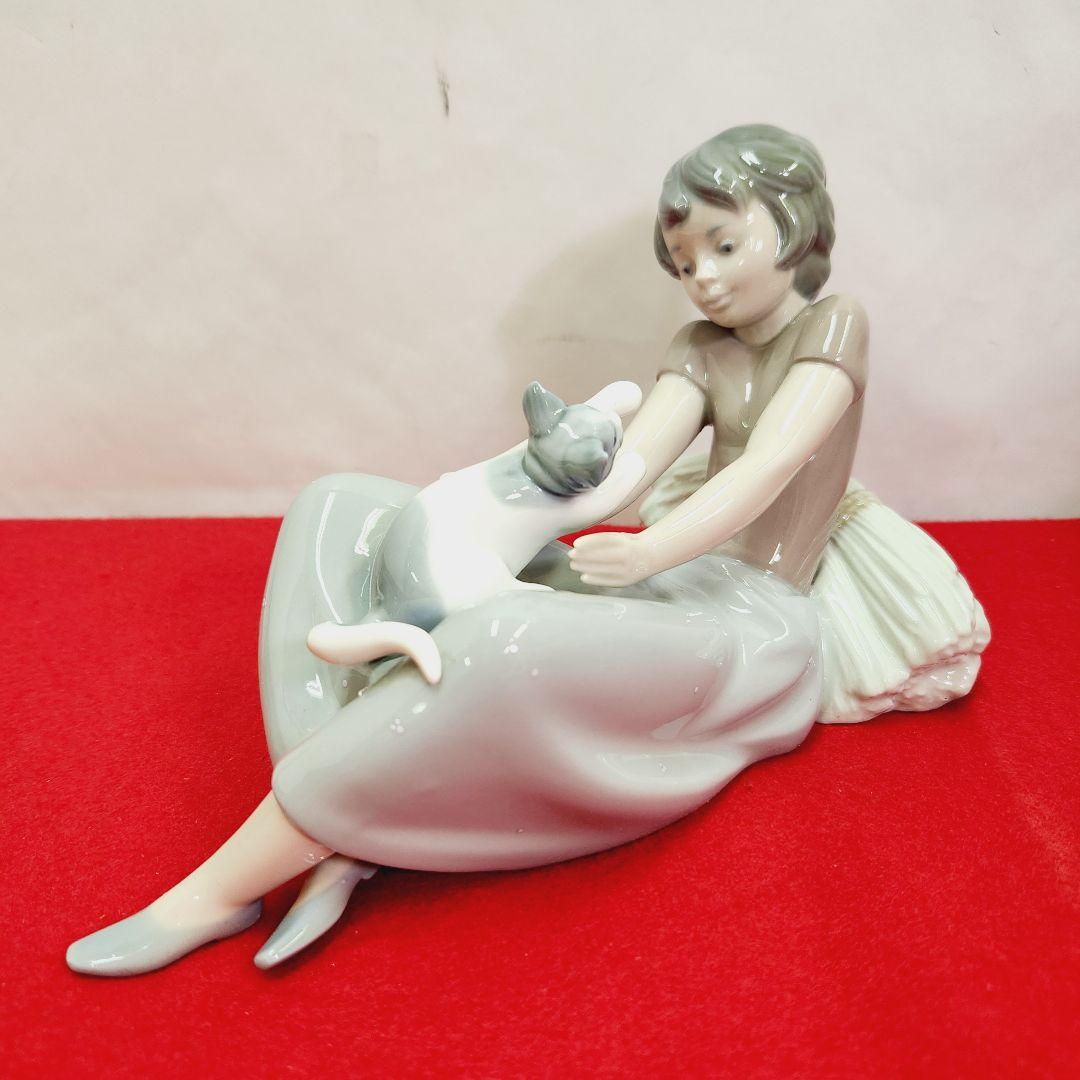 LLADRO リヤドロ　ナオ　猫　女の子　ヴィンテージ　陶器　置物　インテリア