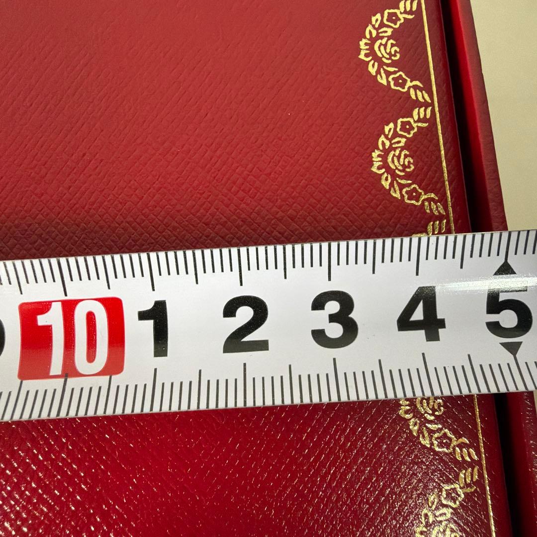 Cartier レッドレザーボックス