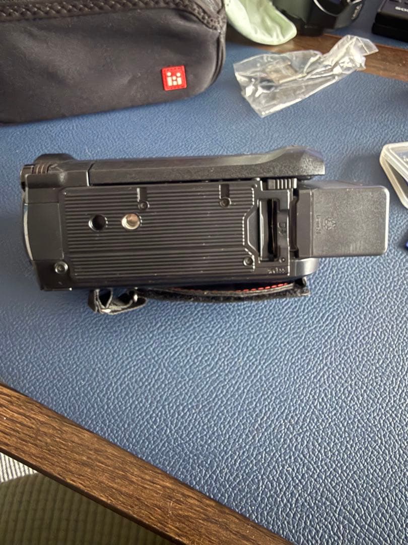 Panasonic HC-WX970M 4Kビデオカメラ　セット32GB 25倍