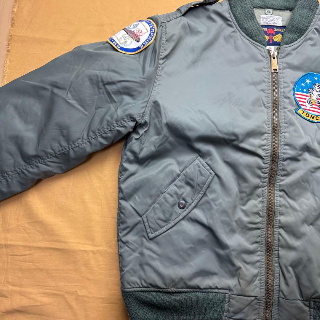 MA-1 MA1 フライトジャケット　グリーン　ワッペン　Tomcat