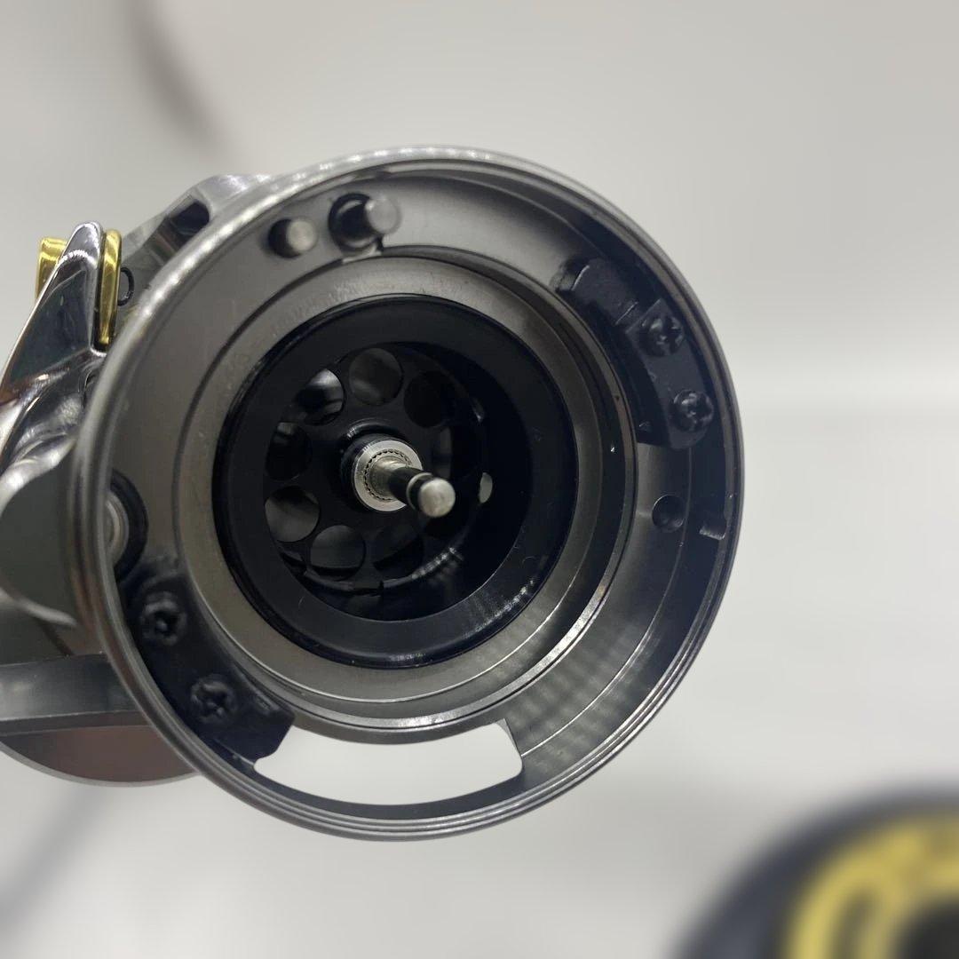 シマノ カルカッタコンクエストBFS HG 右 リブレハンドル装着済