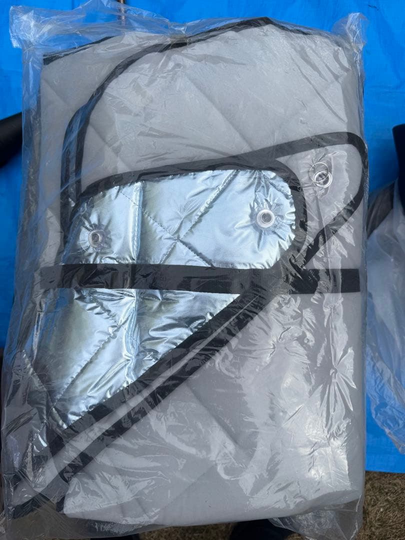 三菱 デリカD5 マルチシェード・シルバー/グレー フロントセット サンシェード