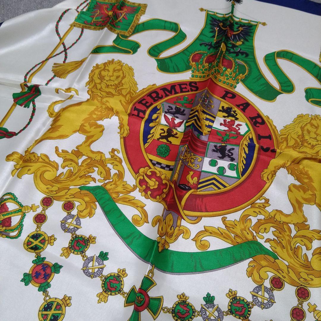 美品　HERMES シルクスカーフ ライオンと紋章　カレ　グランアパラ