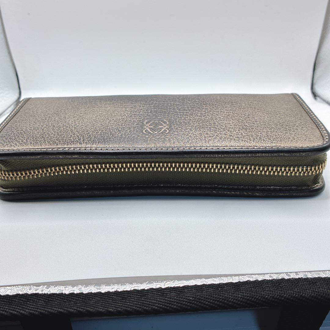 marché ⭐️ロエベ　長財布　ジップウォレット　メタリックレザー