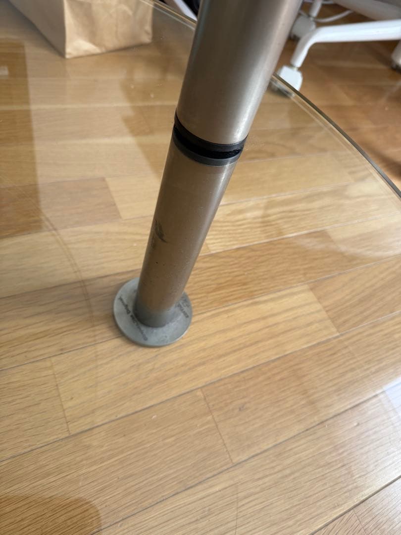 ロナルドシュミット 可動式ガラステーブル　ドイツ製 IDC大塚家具