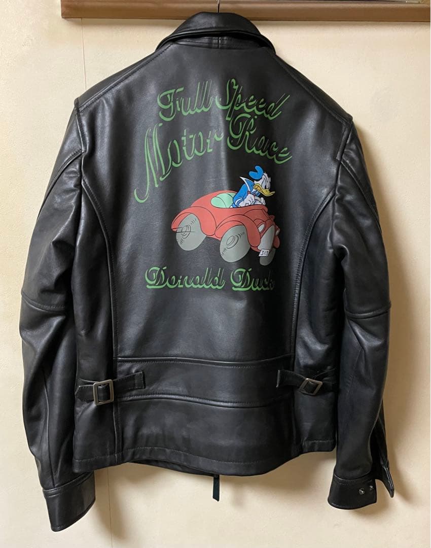 AVIREX Disney ドナルド ミッキー　レザージャケット
