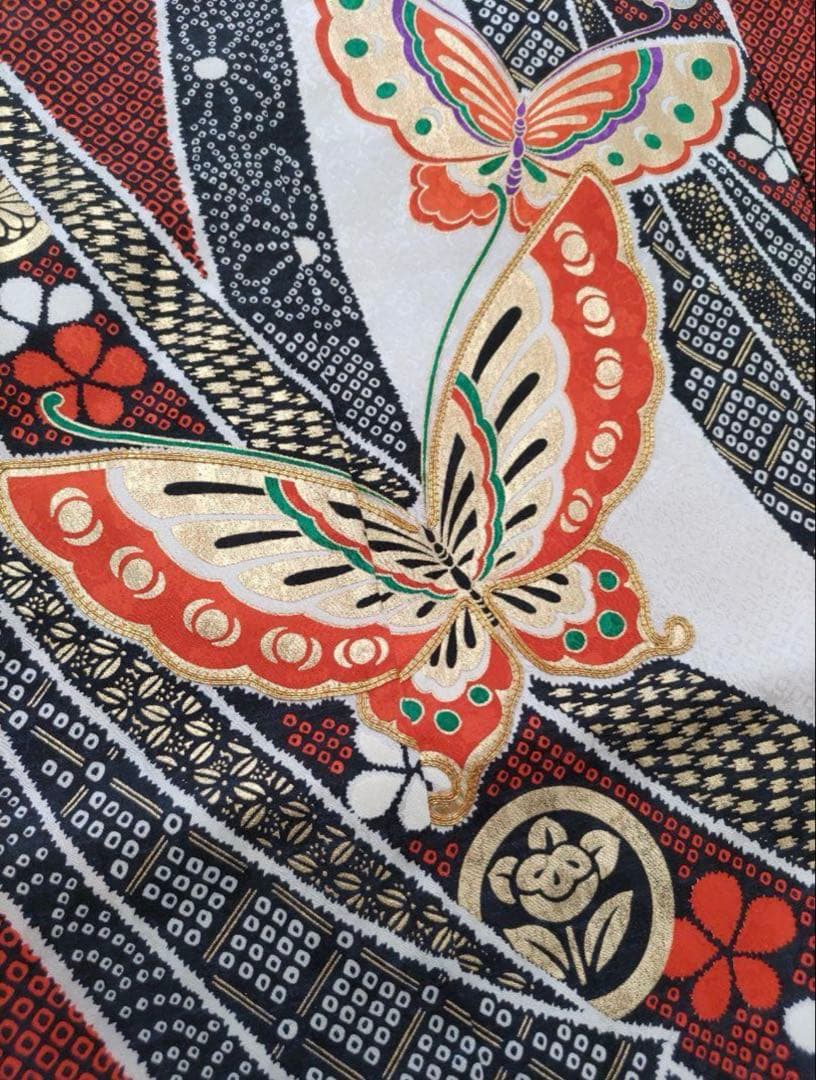 【 美品 】七五三　着物　女の子　7歳　セット　古典柄　ゴールド　赤　おしゃれ