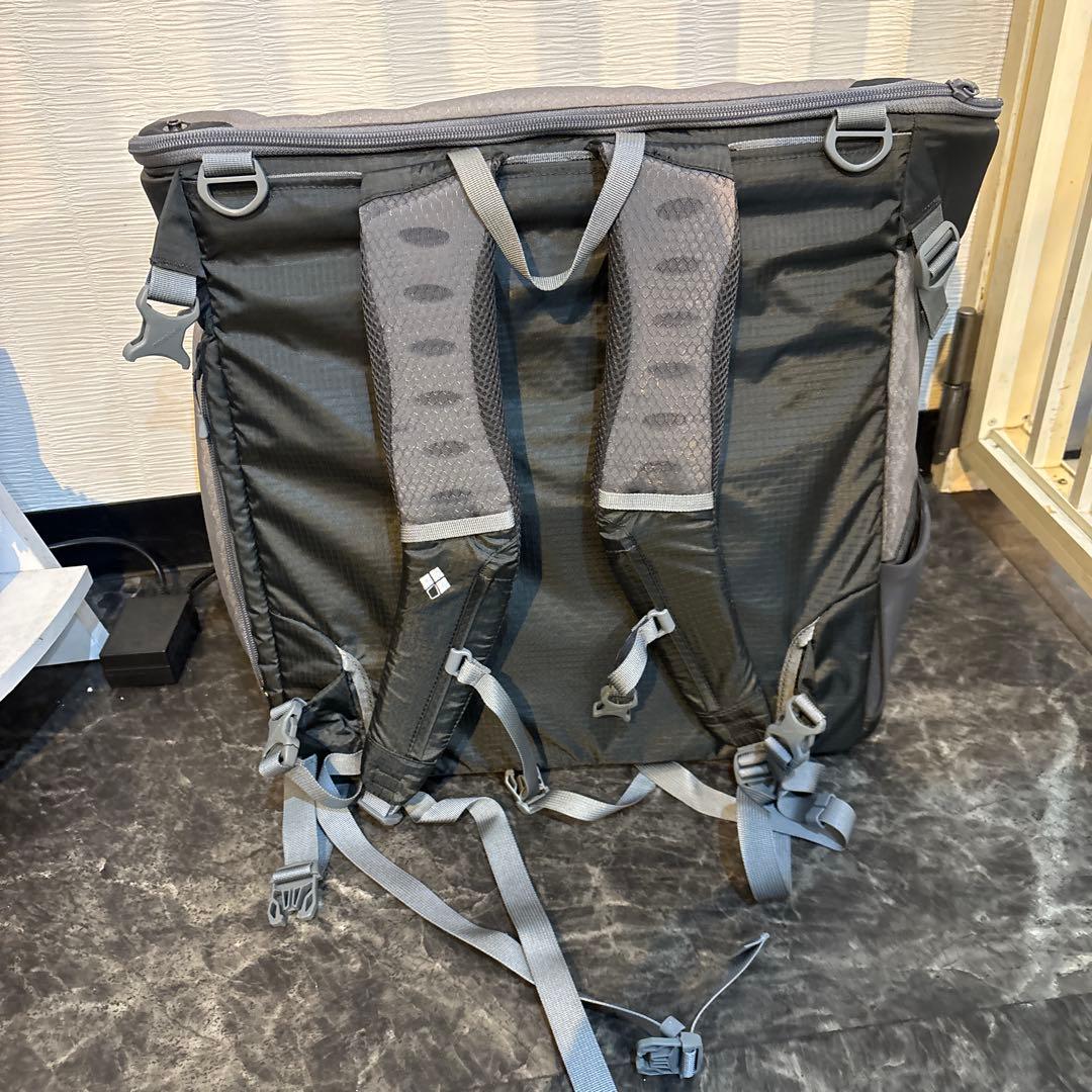 mont-bell グレー キャリーバッグ