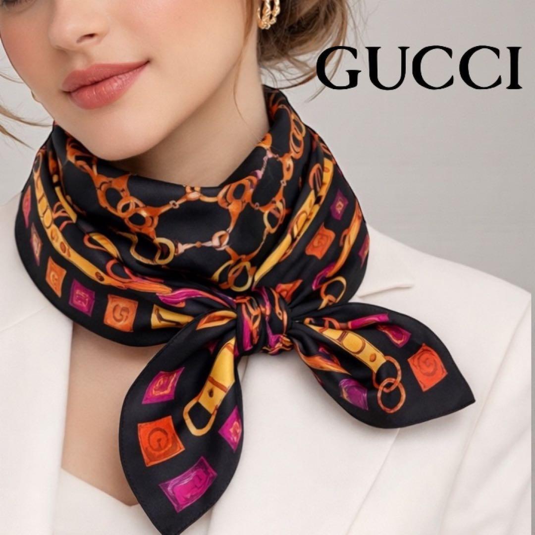 専用GUCCI グッチ ホースビット柄 シルク100％ 大判スカーフ 正方形