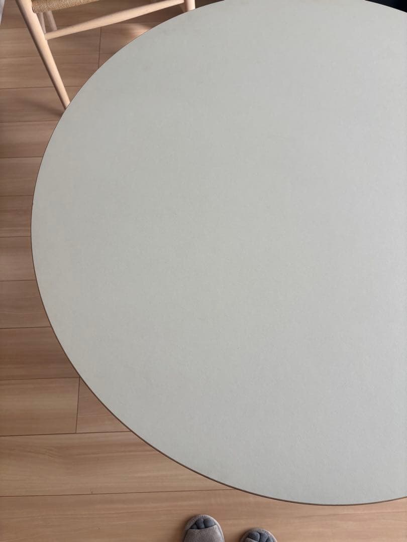 KANADEMONO カフェテーブル　リノリウム　2024年製