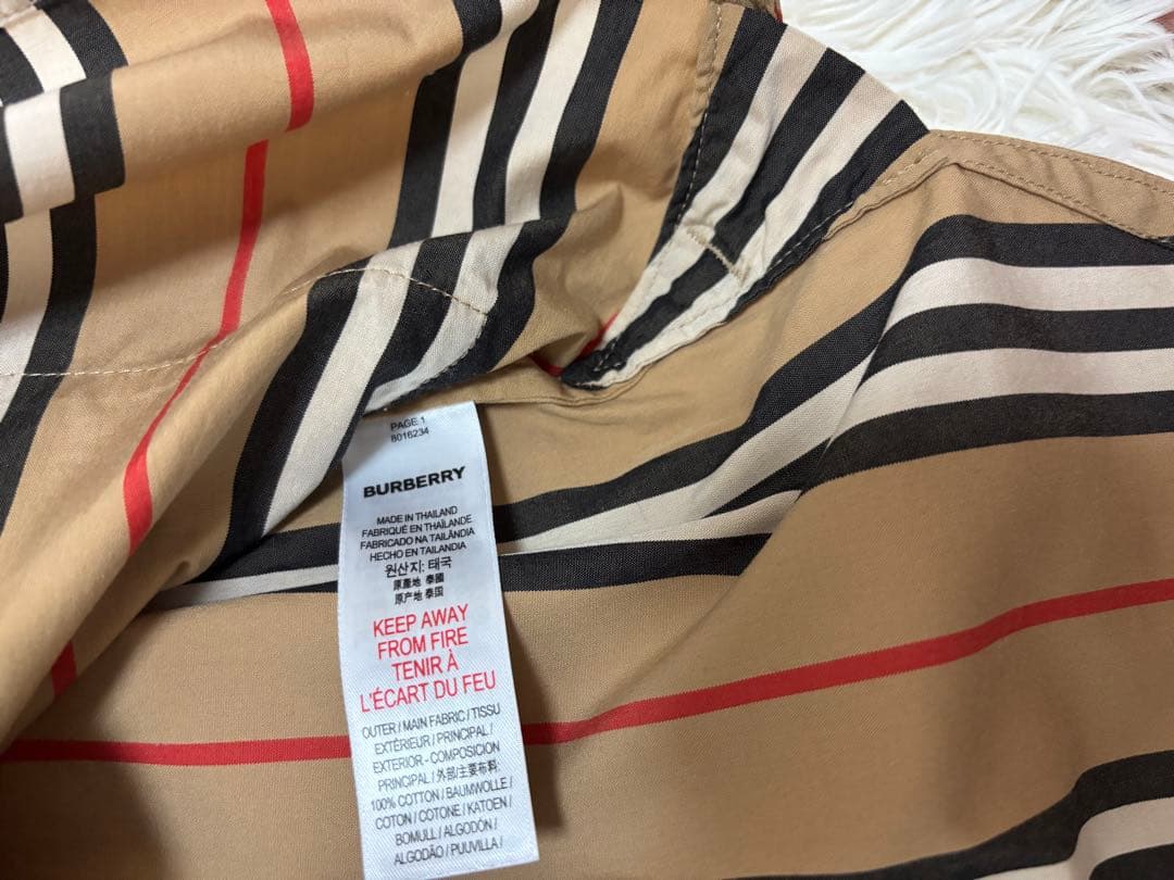 バーバリー　4y104cm アイコンストライプ長袖ワンピース