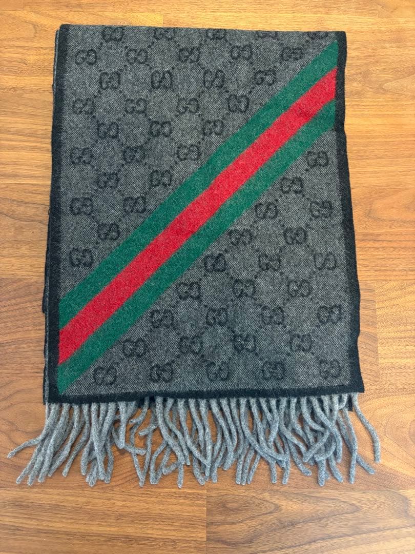GUCCI グッチ　マフラー
