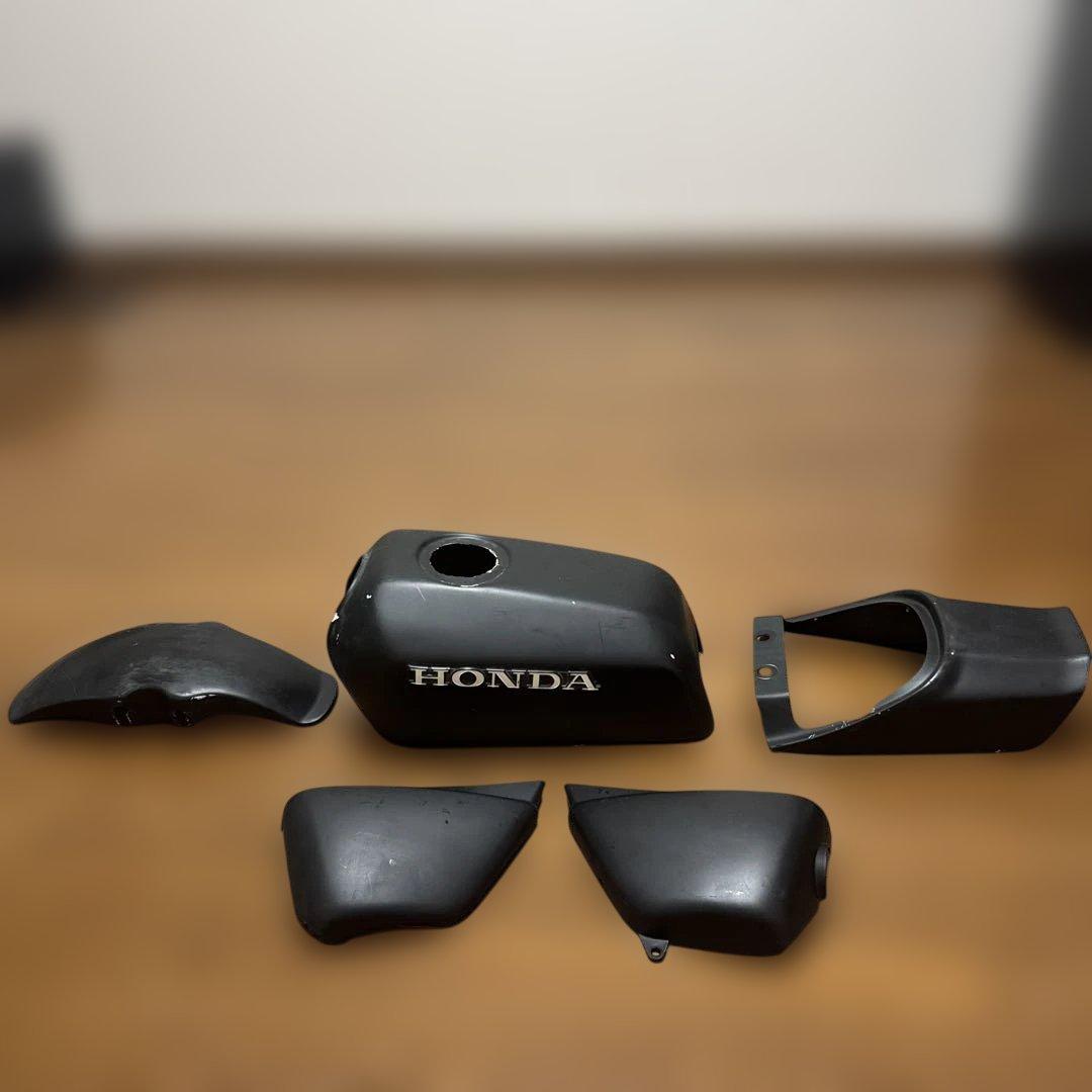 HONDA エイプ50 （キャブ）　FX タンクカバー　傷あり