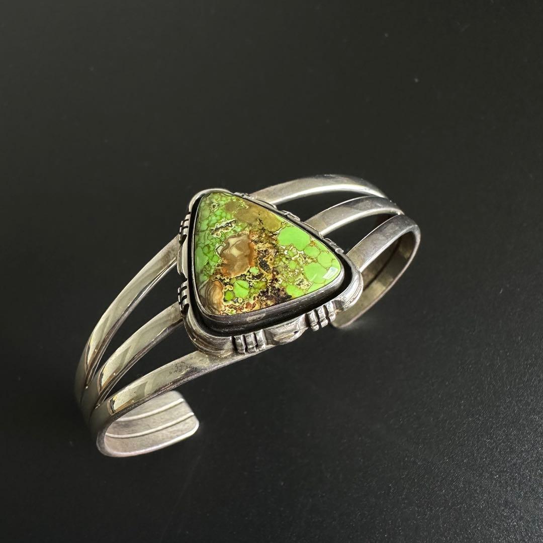 Navajo Leo Yazzie キャリコレイク ターコイズ バングル