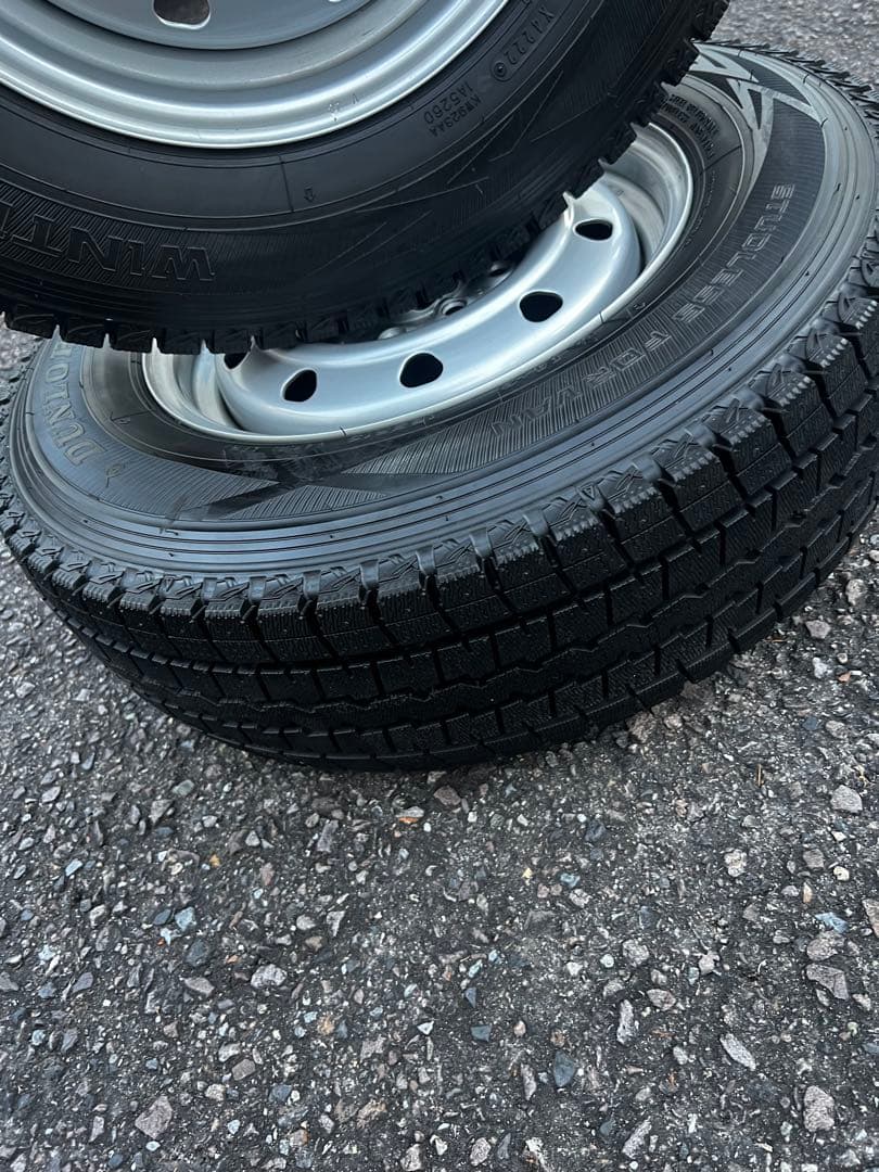 DUNLOP 165R13スタッドレスタイヤセット