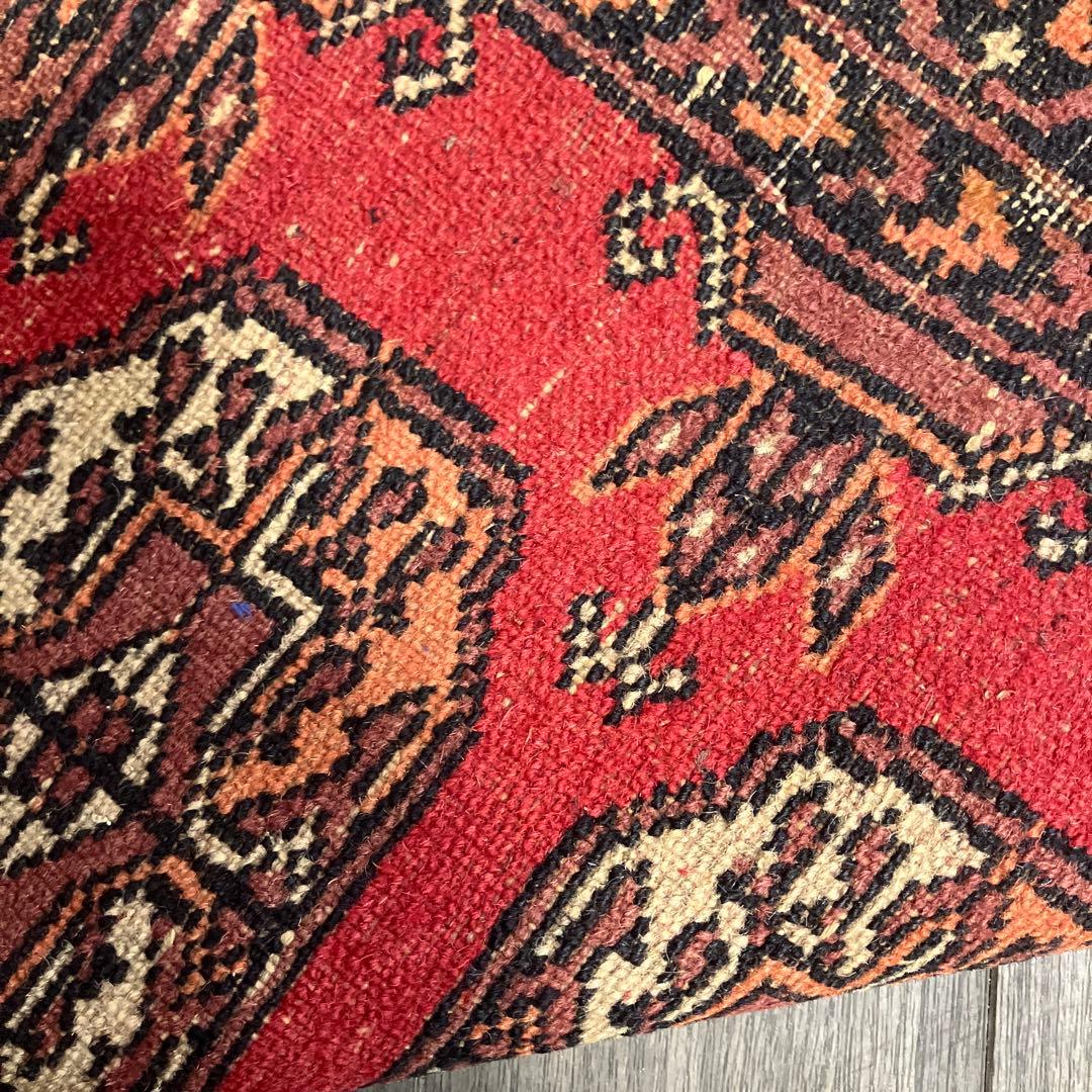 ヴィンテージ トライバルラグラグパキスタン手織り絨毯　アンテイーク絨毯ボハラ