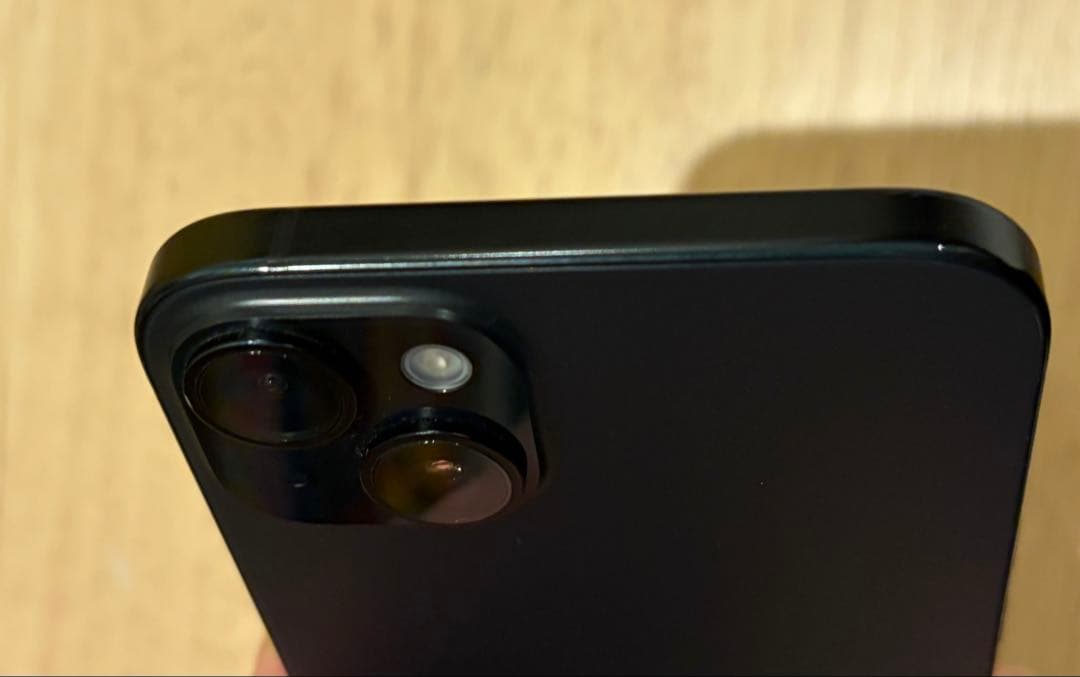 iPhone15Plus128GBブラックSIMフリーファインウーブンケース付き