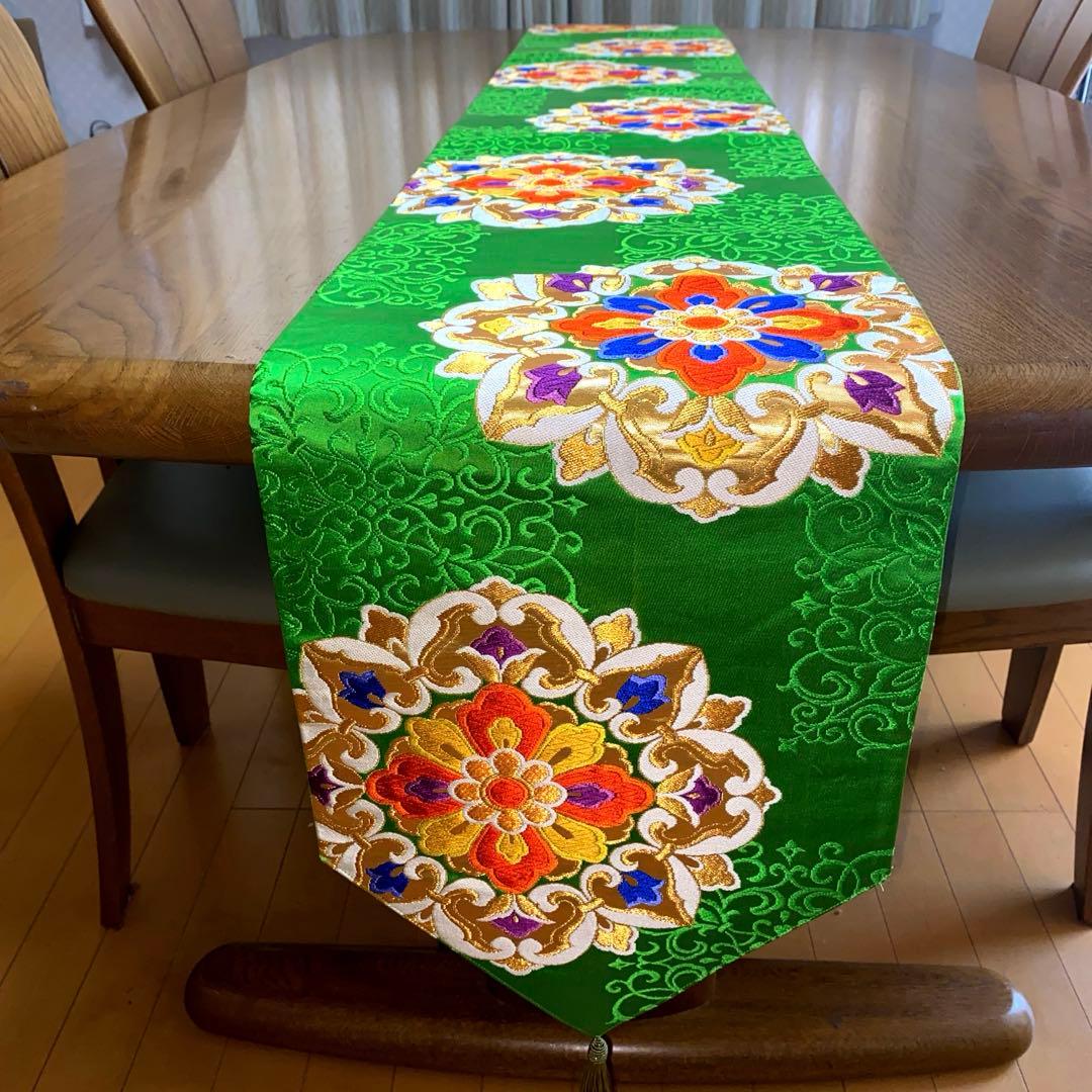 テーブルランナー　翠華紋　帯リメイク