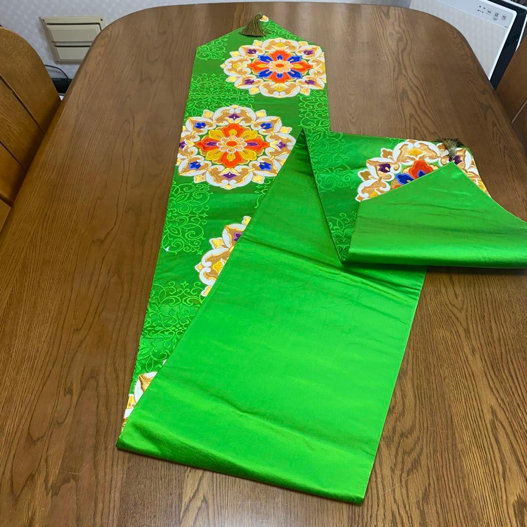 テーブルランナー　翠華紋　帯リメイク