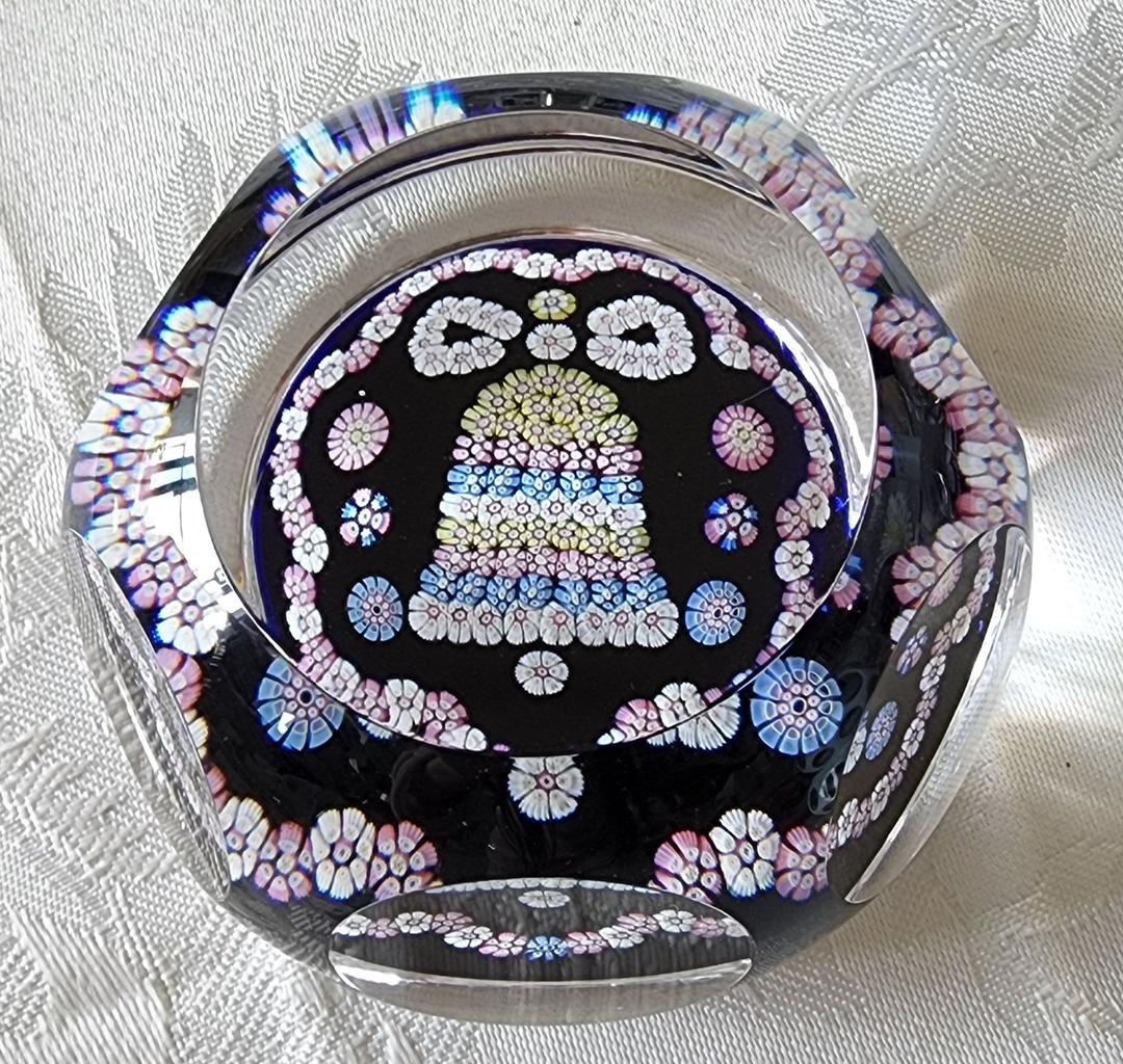 ホワイトフライアーズ 希少 1980年 258個 限定 ペーパーウェイト ベル