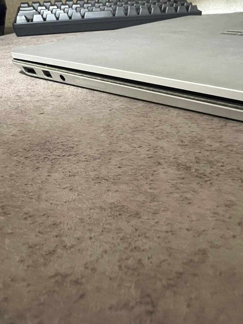 Windowsノート本体 Microsoft Surface Laptop 2