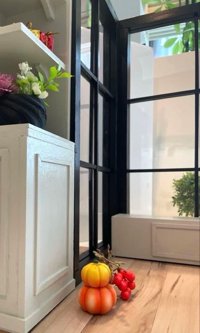 ドールハウス　撮影背景ボード　ハンドメイド☆コーナールーム＆チェア＆シェルフ家具