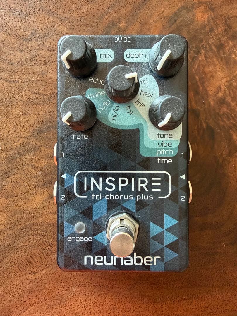 ギター neunaber INSPIR tri-chorus plus