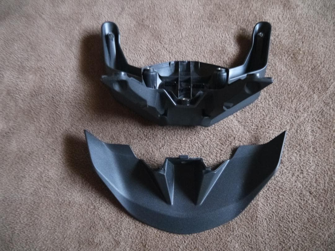 モトラッド純正　ウィンドシールド・ホルダー・スポイラーのセット