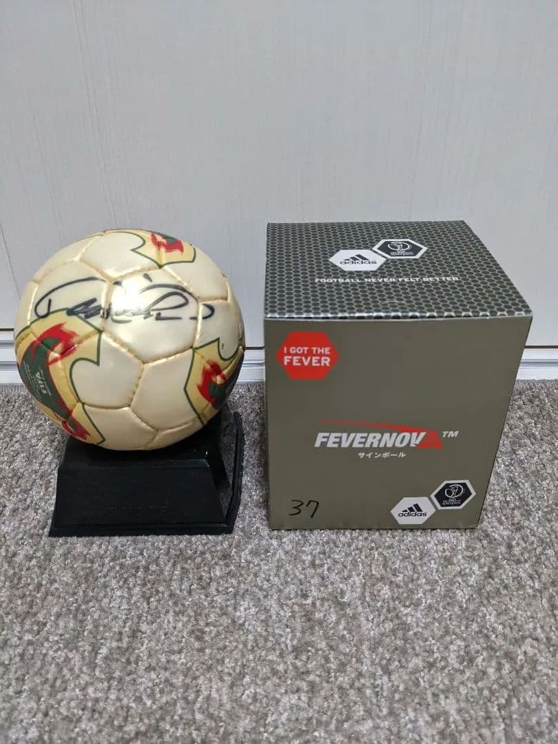 中村俊輔サインボール★アディダスFIFAワールドカップ公式サッカーボール