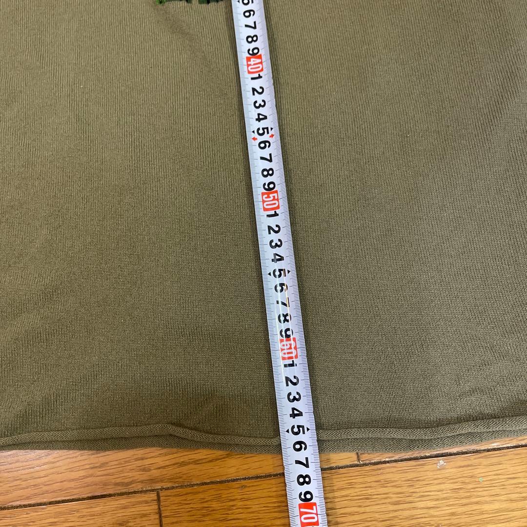 ルシアンペラフィネオリーブ色 長袖カシミヤキャラクタープリント