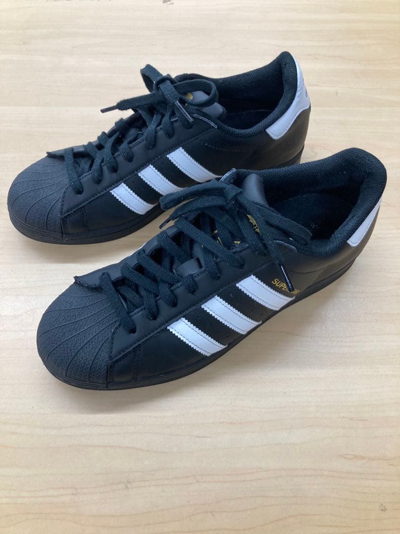 adidas SUPERSTAR ブラック/ホワイト　27cm