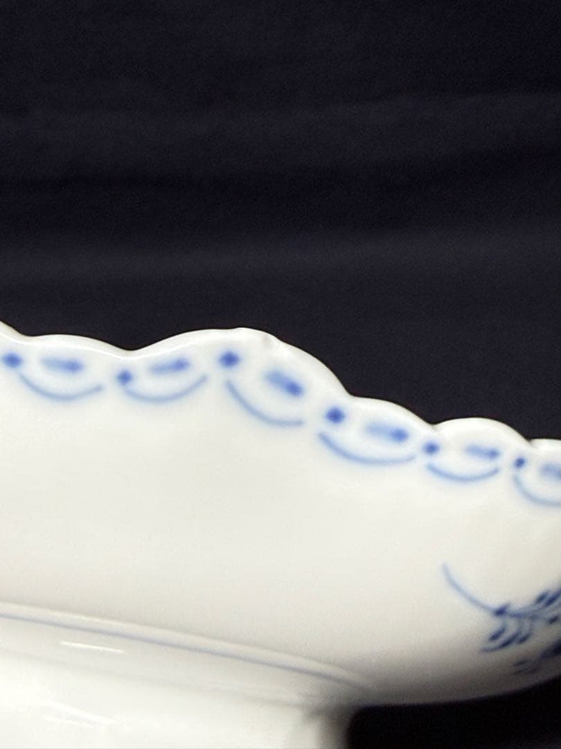 ロイヤルコペンハーゲンブルーフルーテッド ハーフレース 足つき コンポート