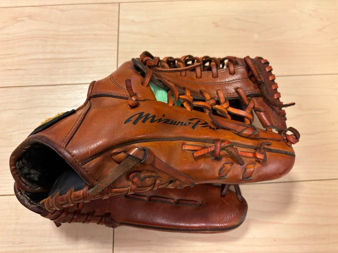 Mizuno Pro 硬式グローブ ブラウン 外野手用　レザーケアクリーム付き