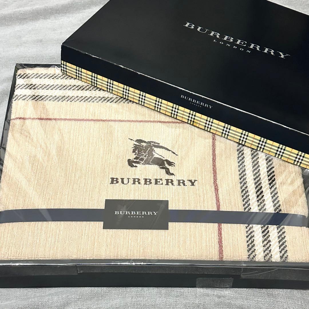 【新品】Burberry バーバリー タオルケット 140cm×190cm