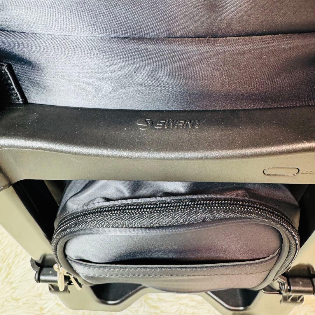 【極美品】スワニー キャリーバッグ 黒 D-291 ジップⅣ(TS15) 軽量