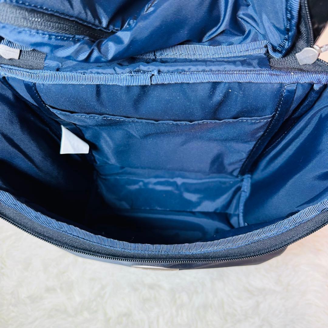 【極美品】スワニー キャリーバッグ 黒 D-291 ジップⅣ(TS15) 軽量